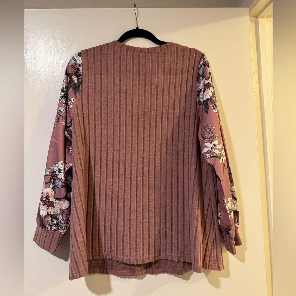 Bloom Chic NWOT mauve knit and mixed media Women's Top size 12/large - Picture 4 of 4